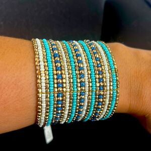 Beaded expandable bracelet